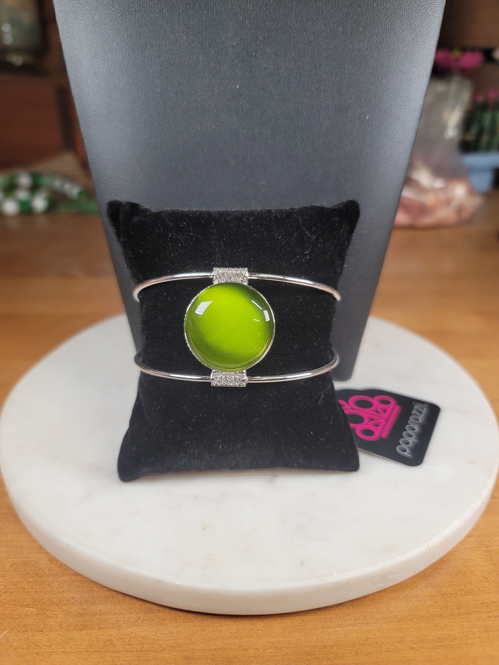paparazzi Lime Green Cat's Eye Cuff Bracelet